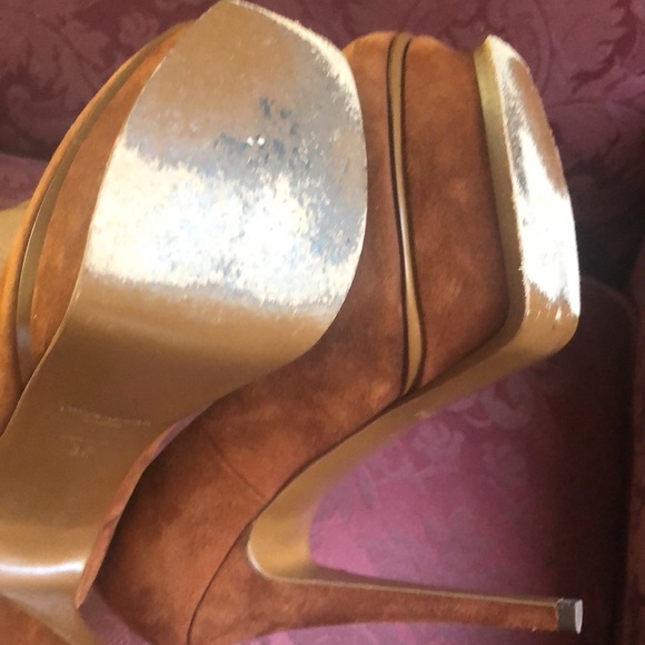 YSL Caramel Brown Tribute Suede Pump - Picture 6 of 9